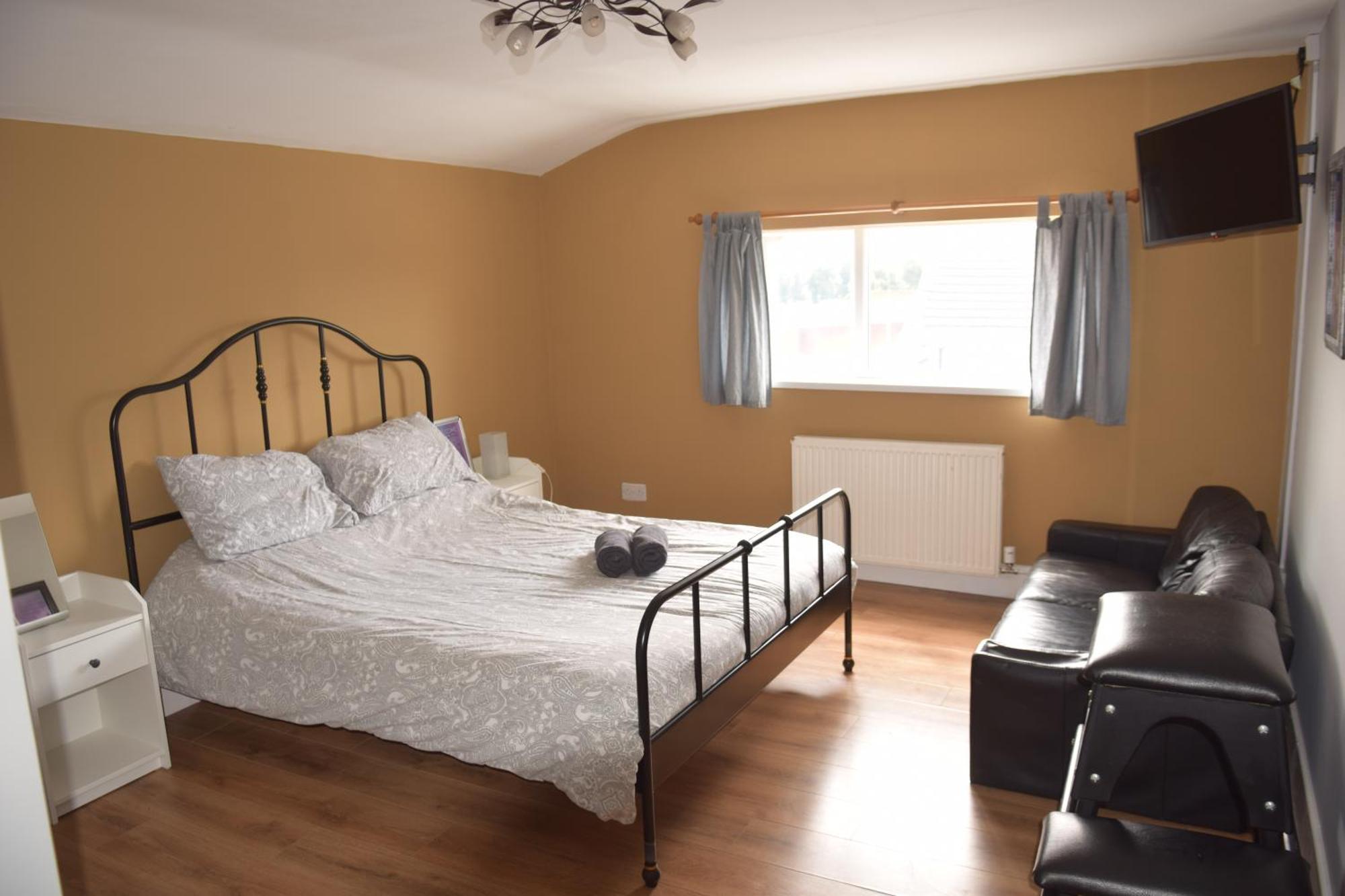 Xtasia Adult Hotel - Adults Only West Bromwich Bagian luar foto