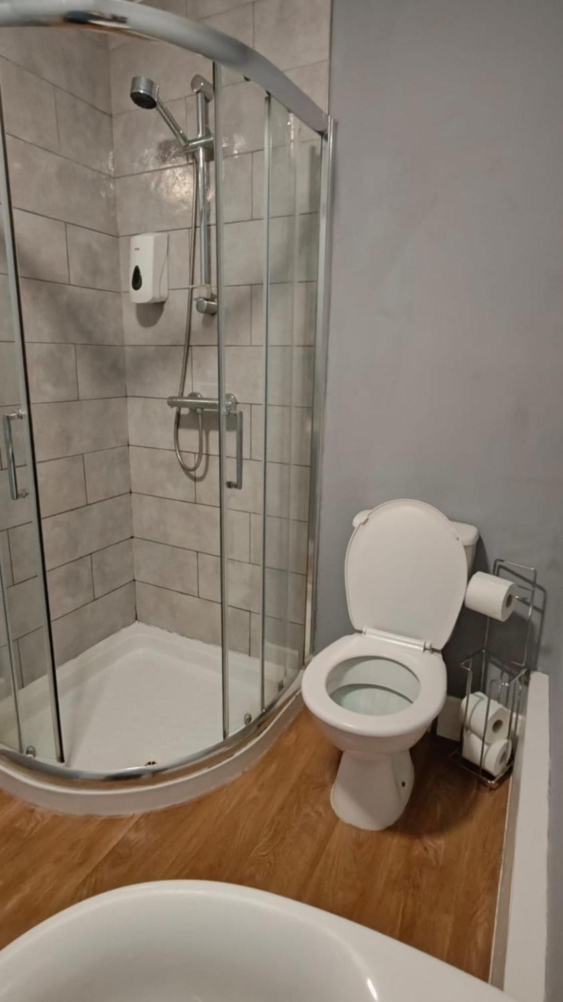 Xtasia Adult Hotel - Adults Only West Bromwich Bagian luar foto